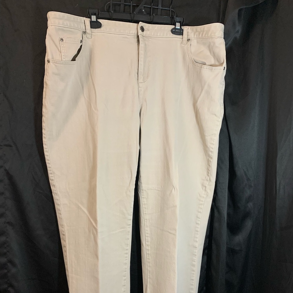 Cj Banks Beige 22W Jeans
